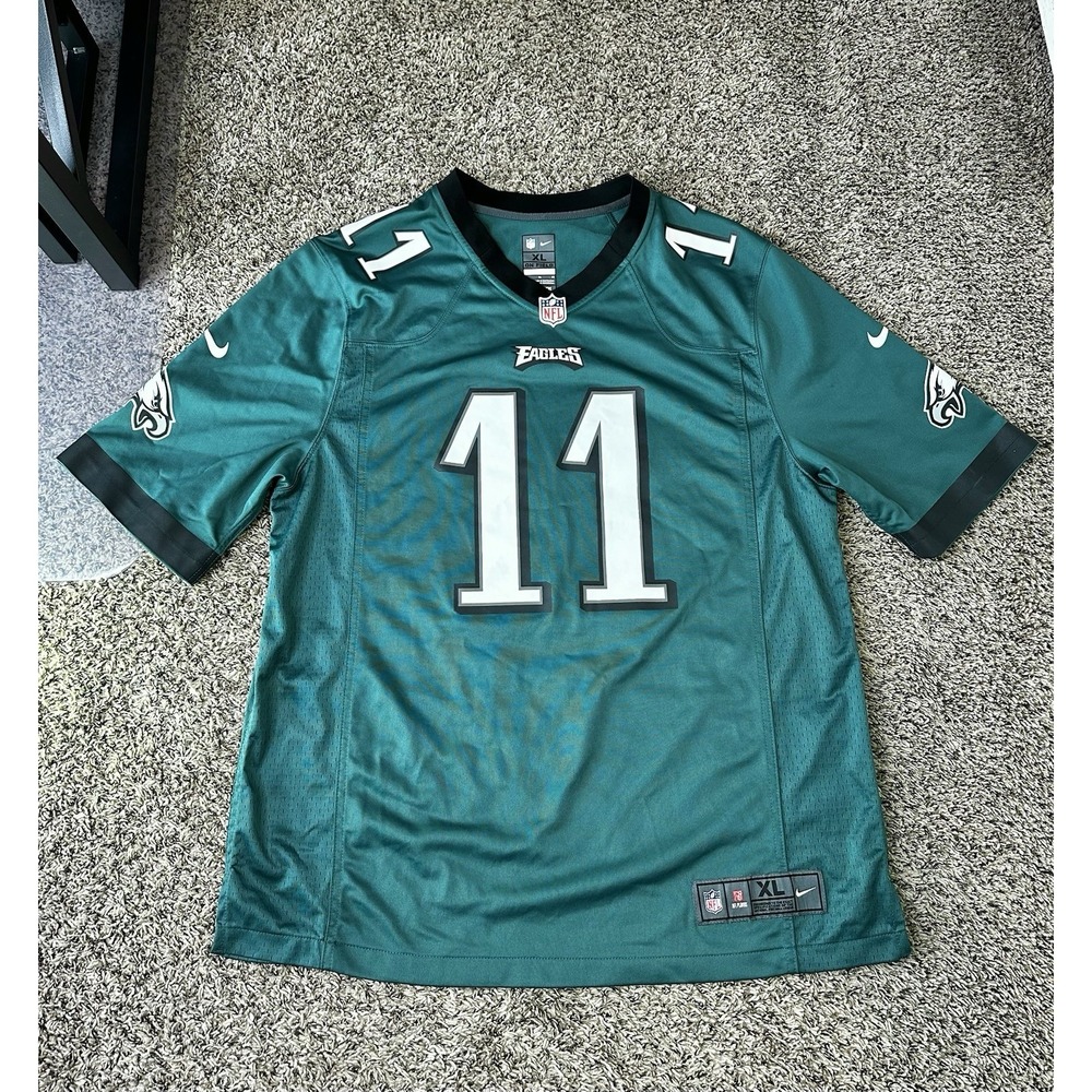 Philadelphia Eagles Jersey Men's Size XL Carson Wentz #11 NFL Nike Green